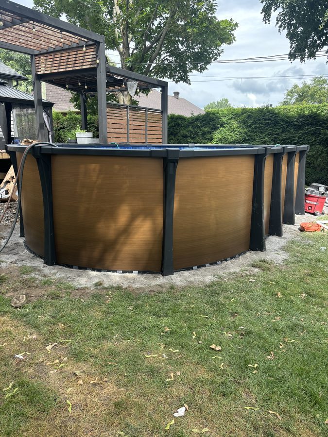Remplissage — piscine avec pergola — Piscines Lemaire Rive-Sud